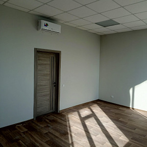 Фото для: Офисное помещение площадью 25 м²